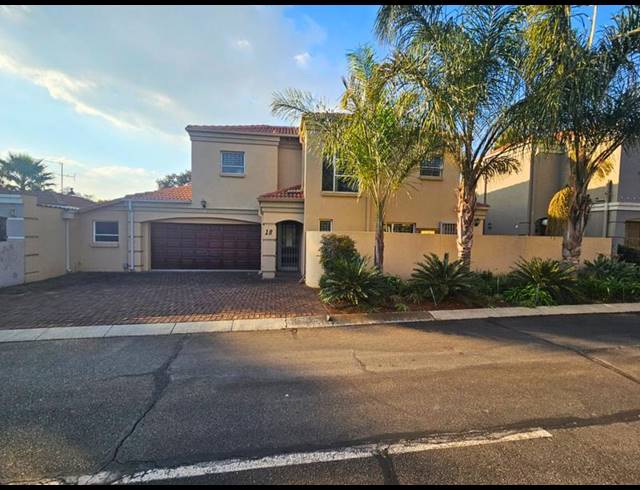 3 BEDROOM PROPERTY TO RENT IN GLEN MARAIS